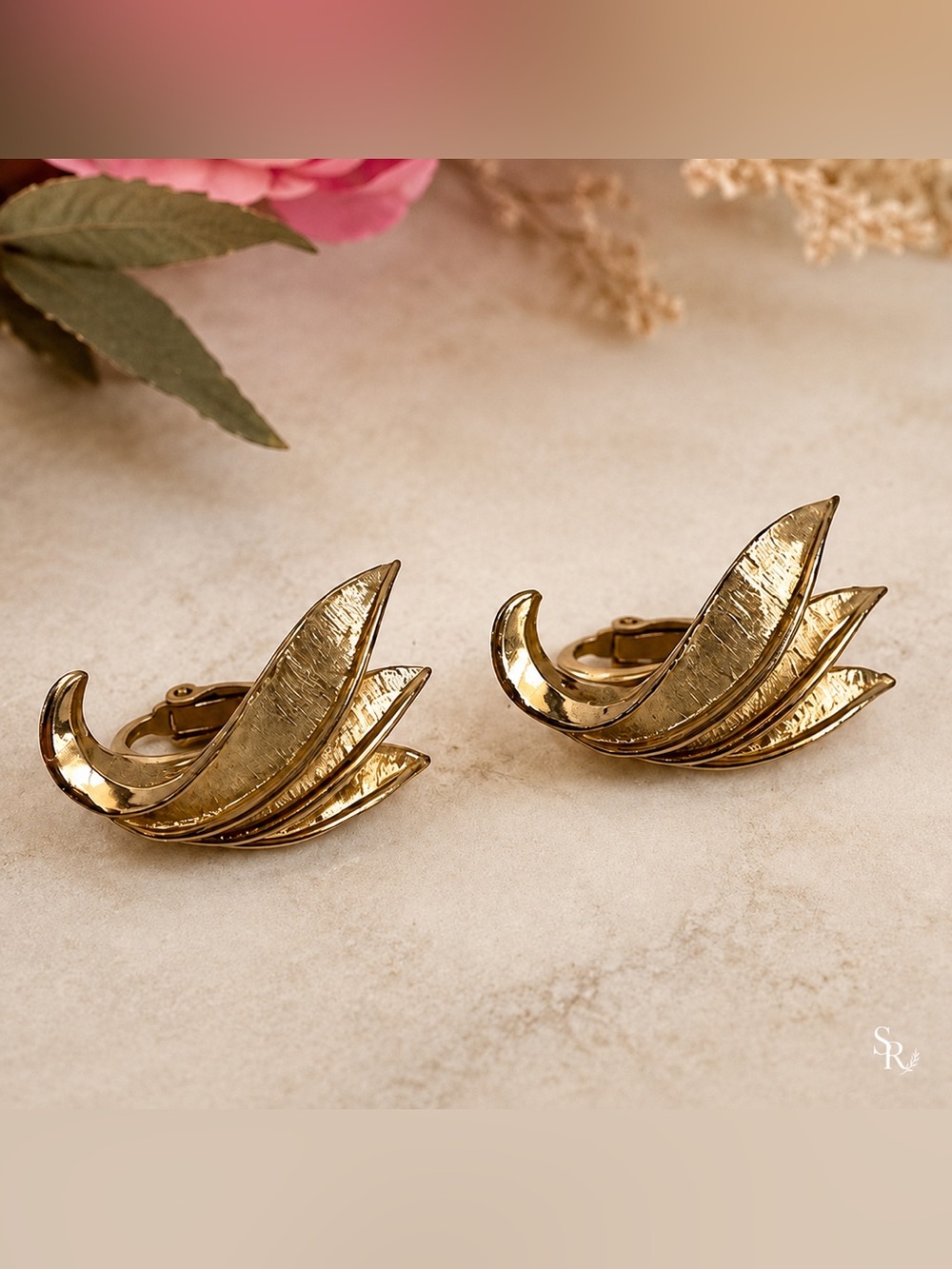Vintage BOUCHER Gold Tone Leaf Clip-On Earrings | Signed Mid-Century Modern